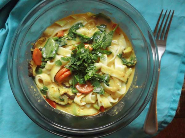 Healthier Noodle Soup: Curry Noodle Soup