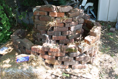 Build an Herb Spiral: Container Garden Update – Eat Drink Better